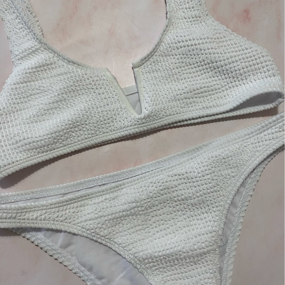 White Ribbed Bikini - Picture 6 of 14